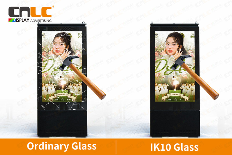 Outdoor Digital Signage: The Ultimate Protection with Double-Laminated Glass